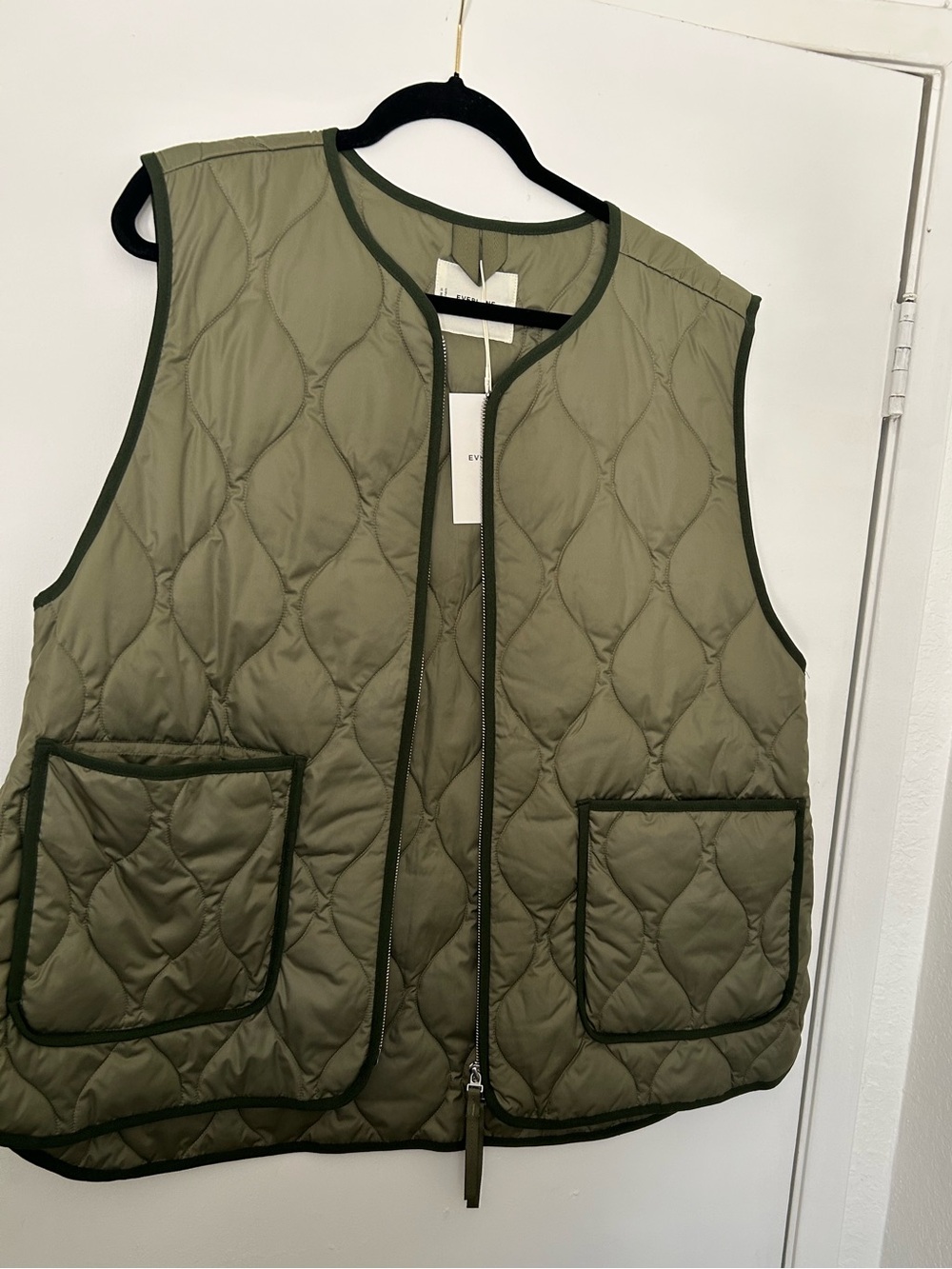 Everlane Olive Quilted Sleeveless Vest